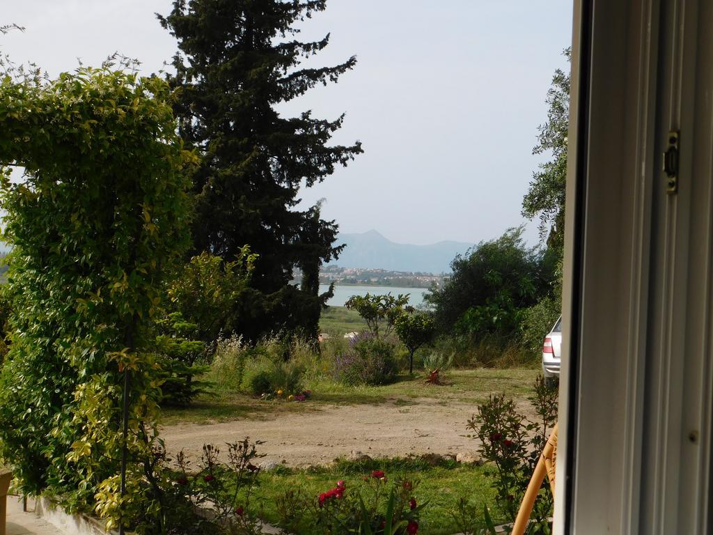 Olga'S Hill Villa Перама Екстериор снимка