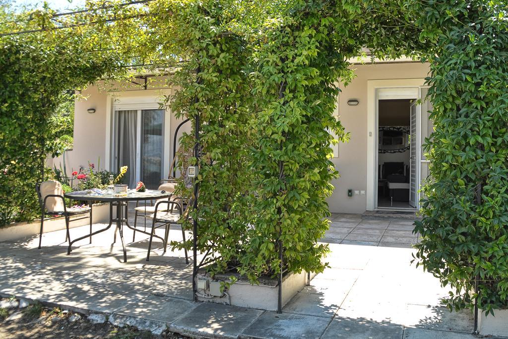 Olga'S Hill Villa Перама Екстериор снимка