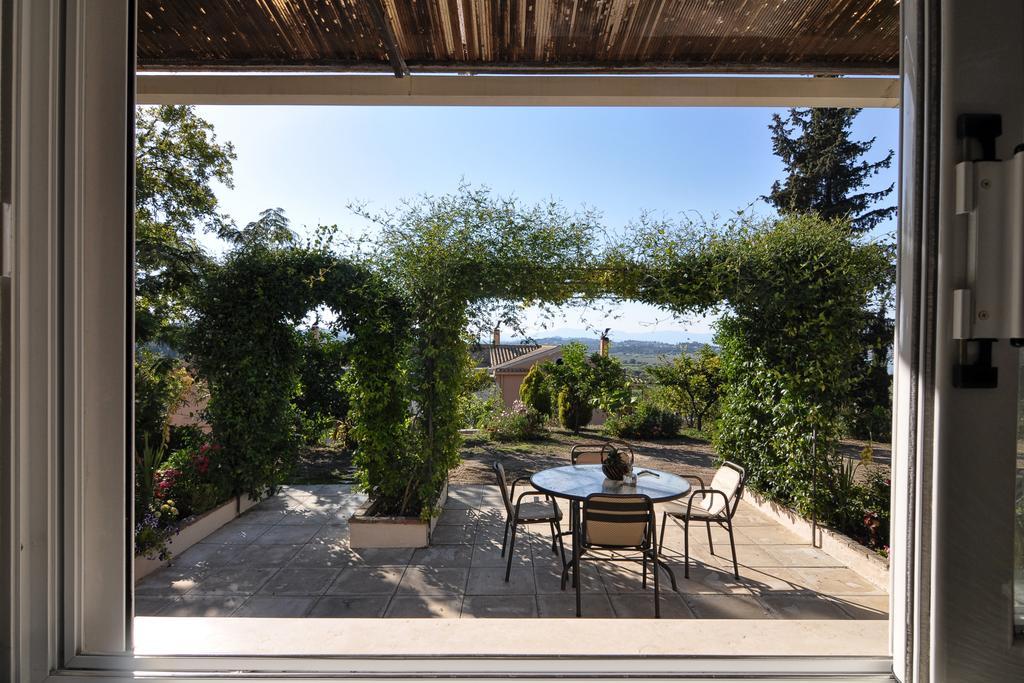 Olga'S Hill Villa Перама Екстериор снимка
