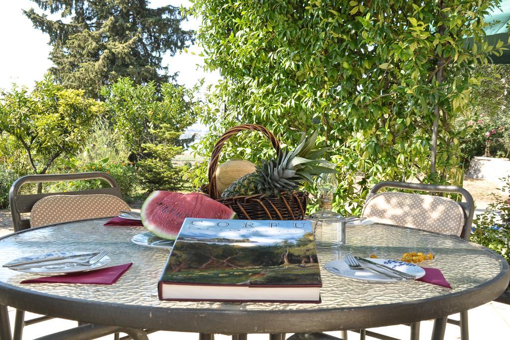 Olga'S Hill Villa Перама Екстериор снимка