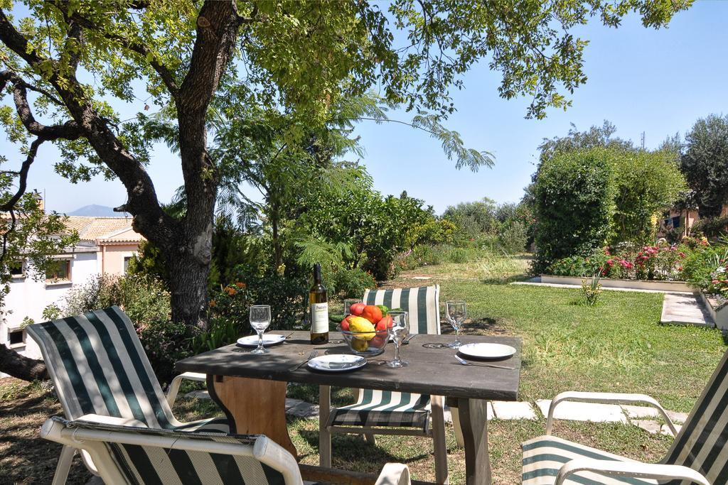 Olga'S Hill Villa Перама Екстериор снимка