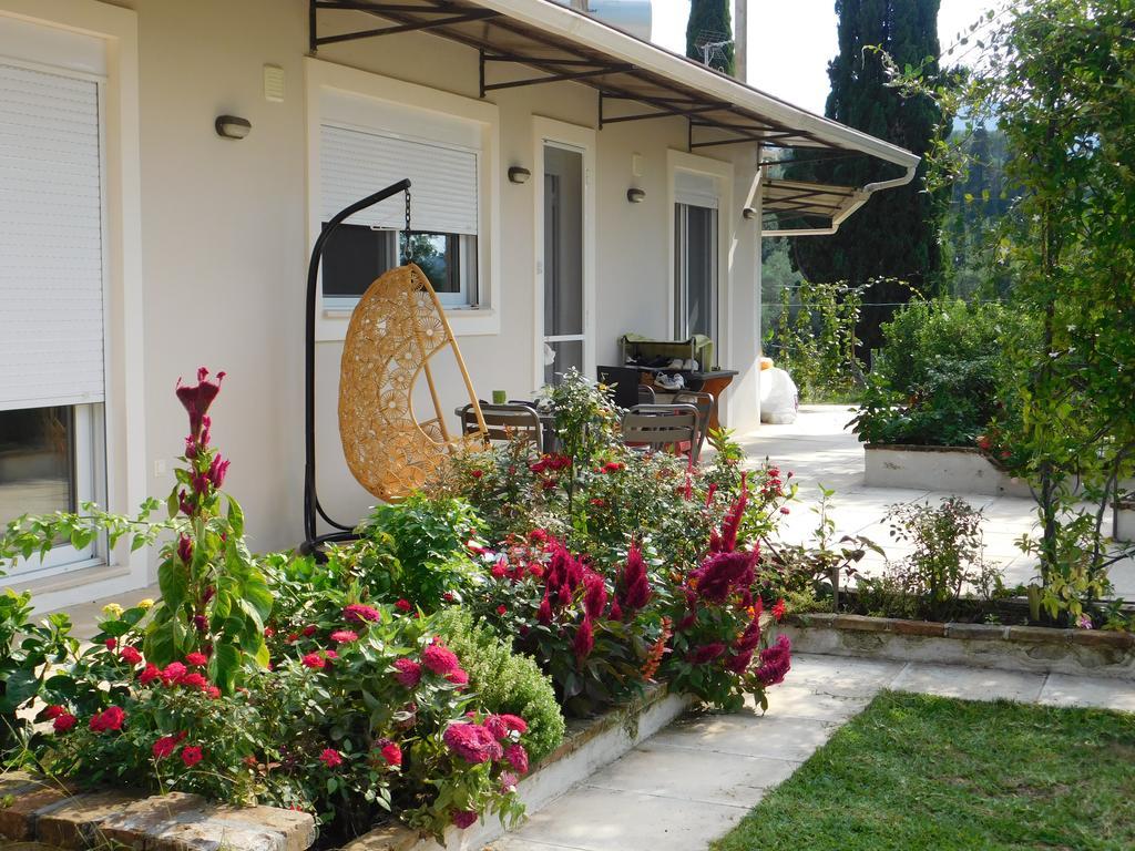 Olga'S Hill Villa Перама Екстериор снимка
