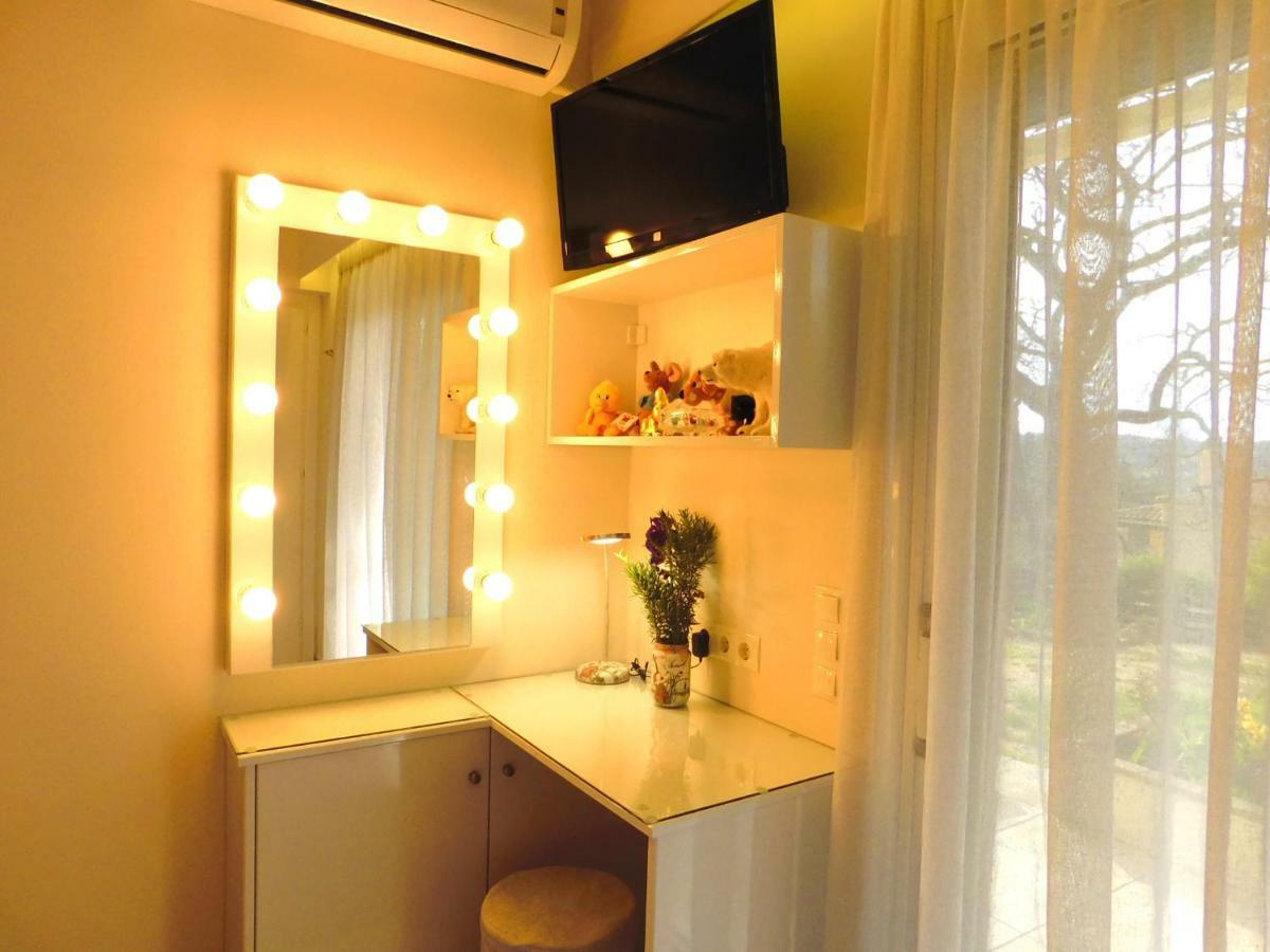 Olga'S Hill Villa Перама Екстериор снимка